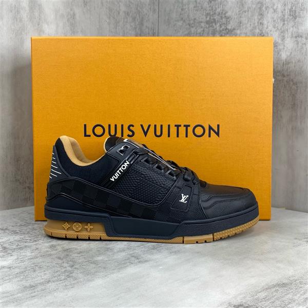 2025112815404529 390